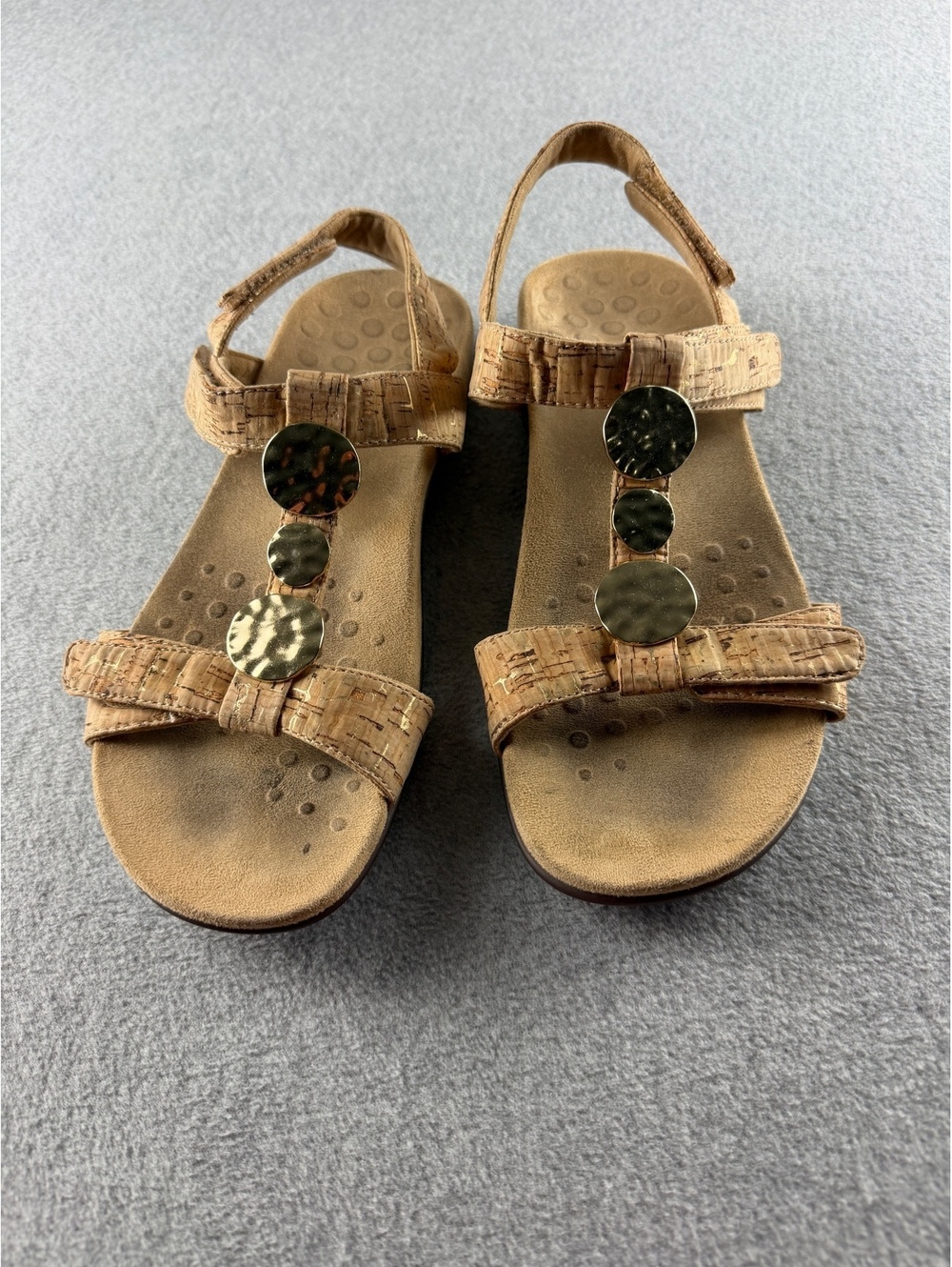 Vionic Farra Sandals Womens 9 EU 41 Gold Cork Medallion T Strap Arch Support